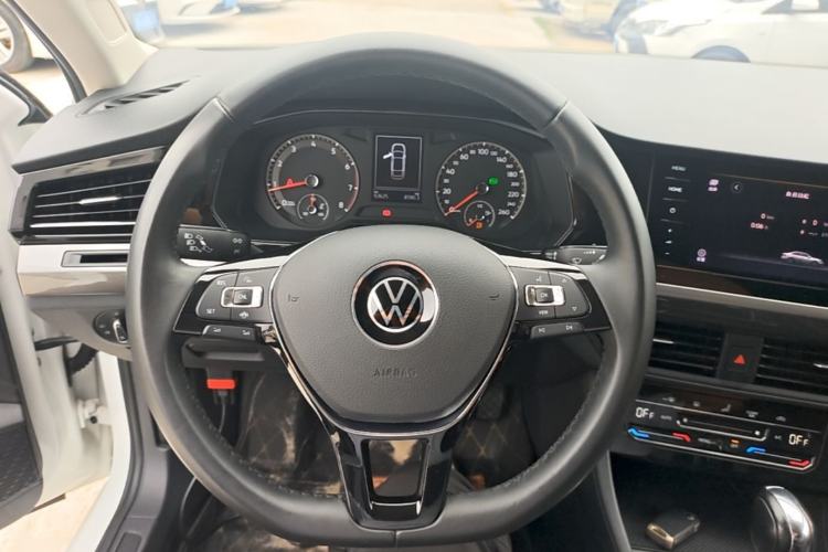 Used Volkswagen Bora 2021 1.5L Automatic Elite Smart Connect Edition Steering Wheel
