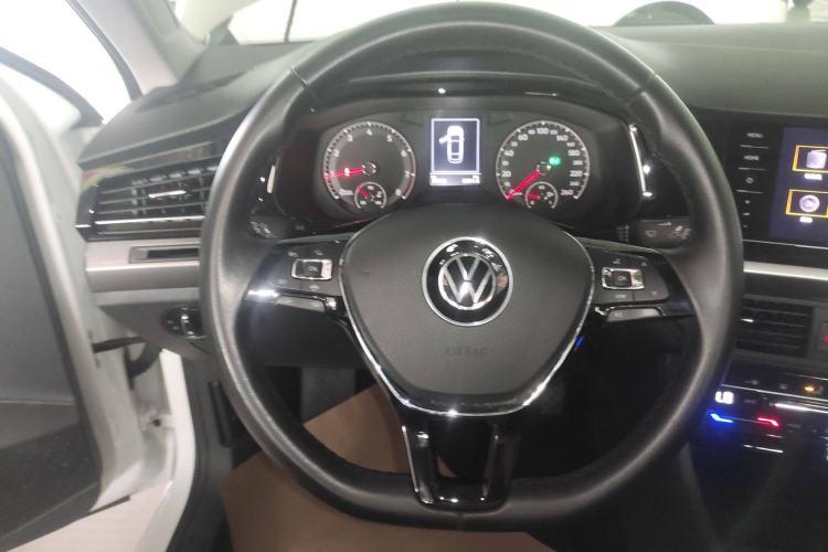 Used Volkswagen Bora 2021 1.5L Automatic Elite Smart Connect Edition Steering Wheel