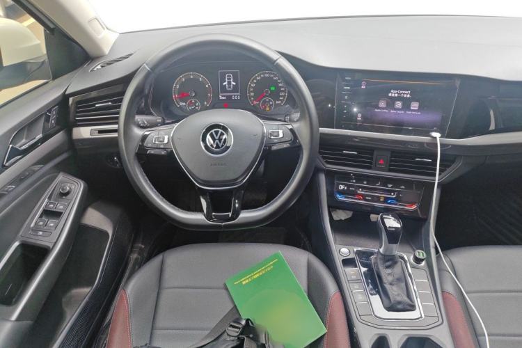 Used Volkswagen Bora 2021 1.5L Automatic Elite Smart Connect Edition Steering Wheel