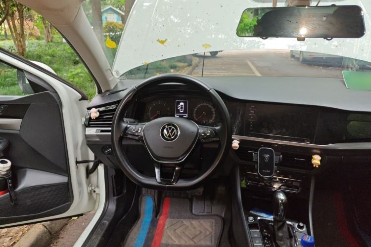 Used Volkswagen Bora 2021 1.5L Automatic Elite Smart Connect Edition Steering Wheel
