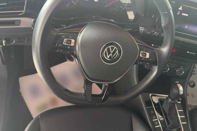 Used Volkswagen Bora 2021 1.5L Automatic Comfort Smart Connect Edition Steering Wheel