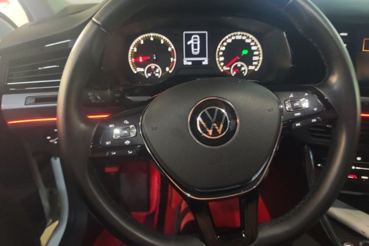 Used Volkswagen Bora 2021 1.5L Automatic Elite Smart Connect Edition Steering Wheel