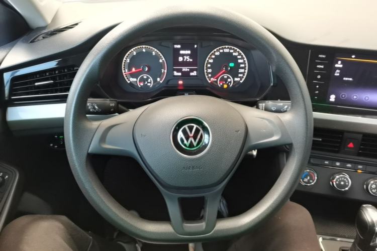Used Volkswagen Bora 2021 1.5L Automatic Fashionable Smart Connectivity Version Steering Wheel