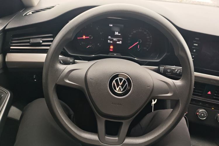 Used Volkswagen Bora 2021 1.5L Manual Fashion Smart Connect Edition Steering Wheel