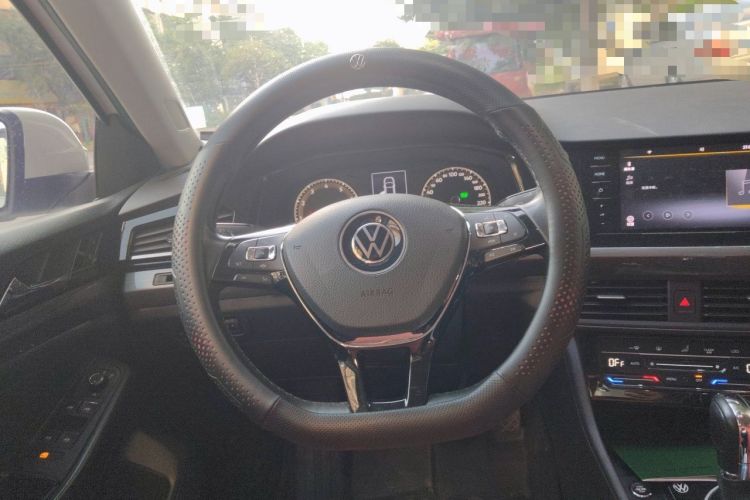 Used Volkswagen Bora 2021 1.5L Automatic Elite Smart Connect Edition Steering Wheel