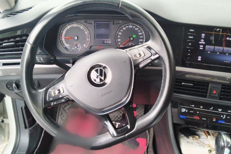 Used Volkswagen Bora 2021 280TSI DSG Elite Smart Connectivity Version Steering Wheel