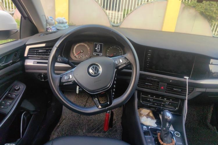 Used Volkswagen Bora 2021 280TSI DSG Elite Smart Connectivity Version Steering Wheel