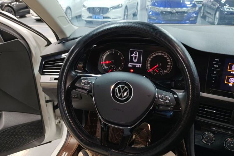 Used Volkswagen Bora 2021 1.5L Automatic Comfort Smart Connect Edition Steering Wheel