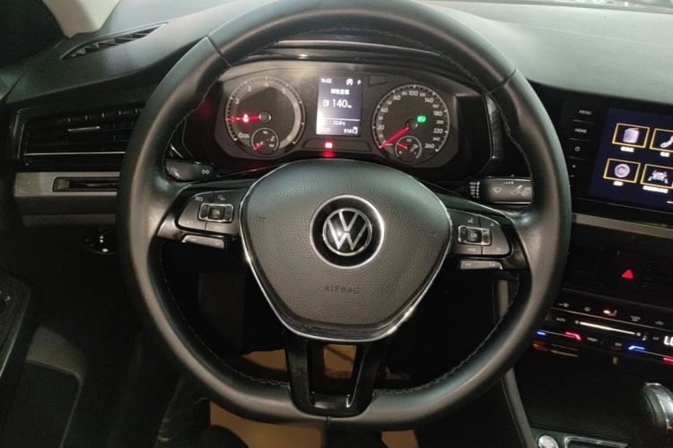 Used Volkswagen Bora 2021 1.5L Automatic Elite Smart Connect Edition Steering Wheel
