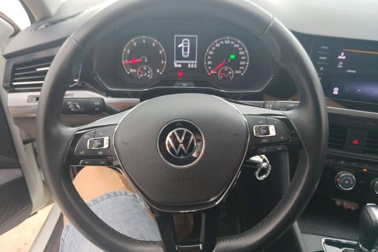 Used Volkswagen Bora 2021 1.5L Automatic Comfort Smart Connect Edition Steering Wheel