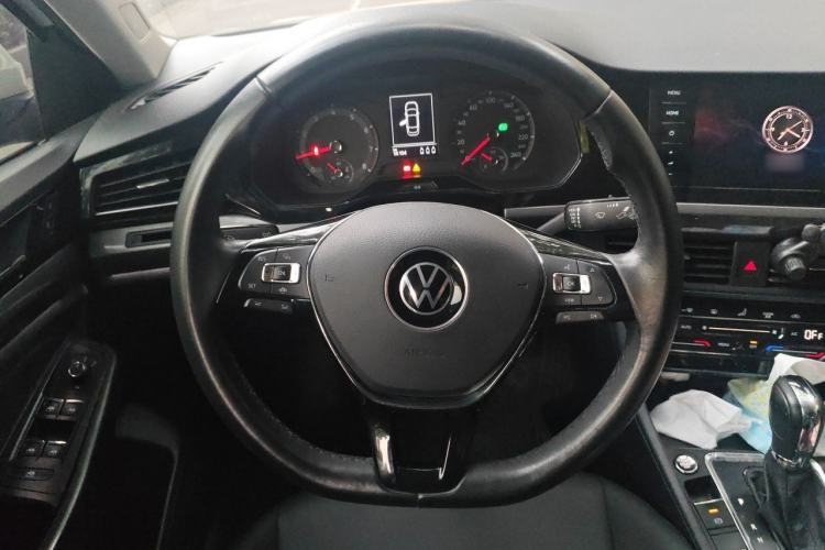 Used Volkswagen Bora 2021 1.5L Automatic Elite Smart Connect Edition Steering Wheel