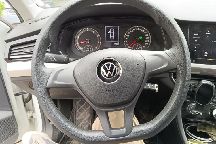 Used Volkswagen Bora 2021 1.5L Automatic Fashionable Smart Connectivity Version Steering Wheel