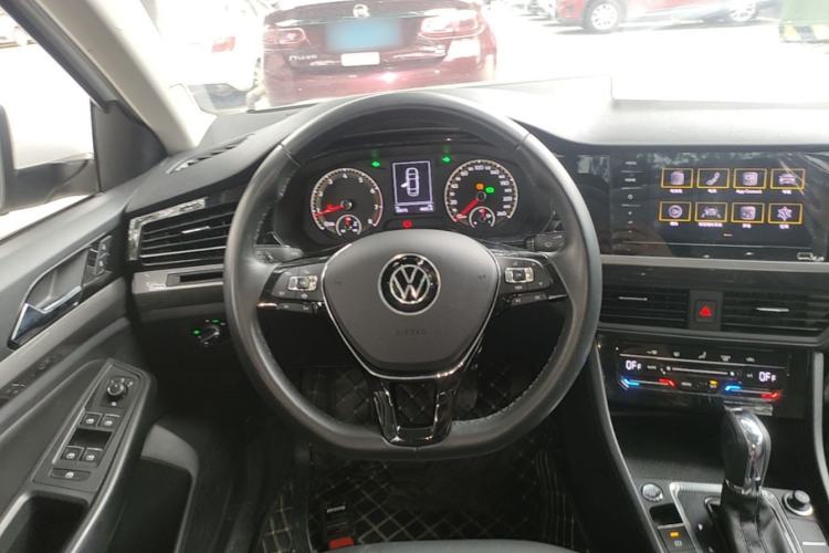 Used Volkswagen Bora 2021 1.5L Automatic Elite Smart Connect Edition Steering Wheel