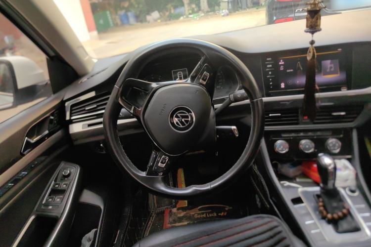 Used Volkswagen Bora 2021 1.5L Automatic Comfort Smart Connect Edition Steering Wheel