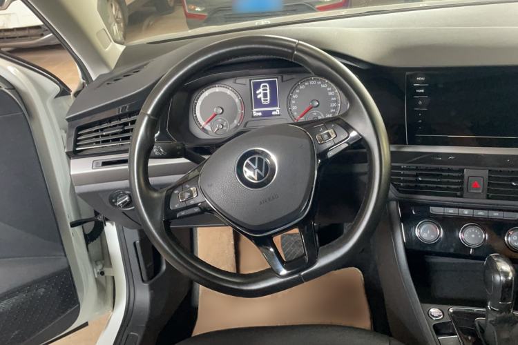 Used Volkswagen Bora 2021 1.5L Automatic Comfort Smart Connect Edition Steering Wheel