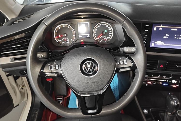 Used Volkswagen Bora 2021 1.5L Automatic Elite Smart Connect Edition Steering Wheel