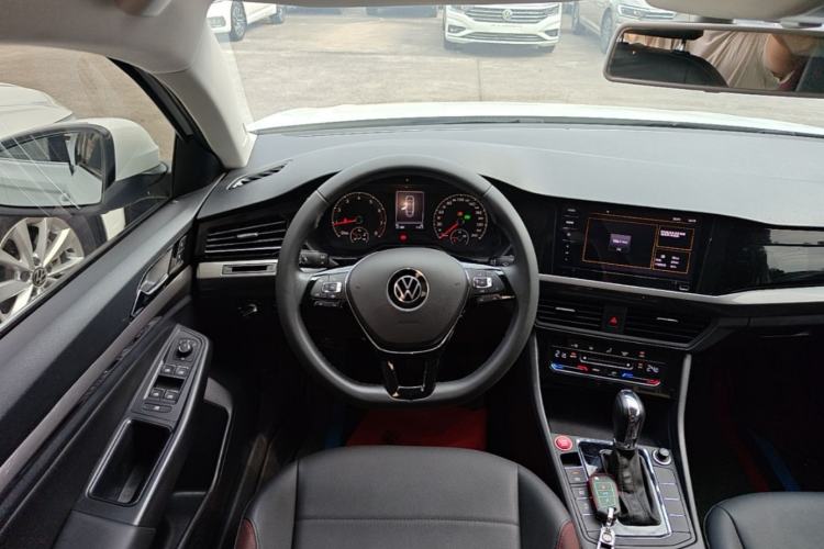 Used Volkswagen Bora 2021 1.5L Automatic Elite Smart Connect Edition Steering Wheel