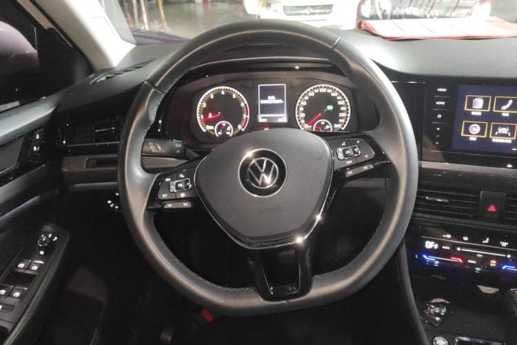 Used Volkswagen Bora 2021 280TSI DSG Elite Smart Connectivity Version Steering Wheel