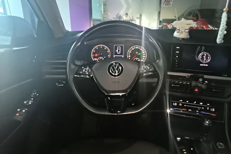 Used Volkswagen Bora 2021 1.5L Automatic Elite Smart Connect Edition Steering Wheel