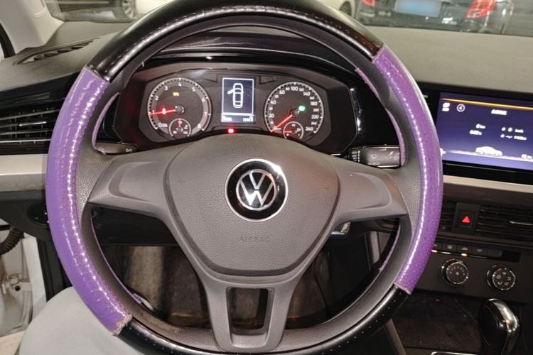 Used Volkswagen Bora 2021 1.5L Automatic Fashionable Smart Connectivity Version Steering Wheel
