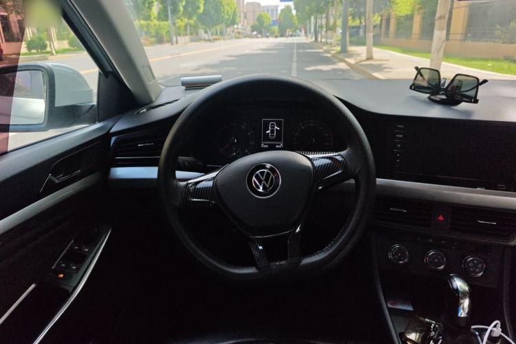 Used Volkswagen Bora 2021 1.5L Automatic Fashionable Smart Connectivity Version Steering Wheel