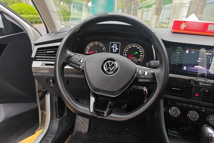 Used Volkswagen Bora 2021 1.5L Automatic Comfort Smart Connect Edition Steering Wheel