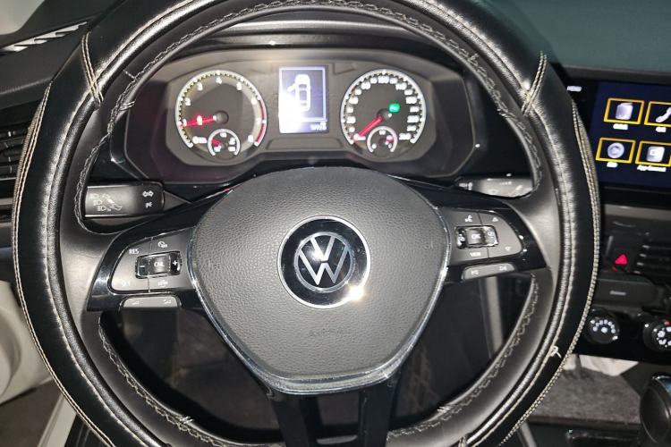 Used Volkswagen Bora 2021 1.5L Automatic Comfort Smart Connect Edition Steering Wheel