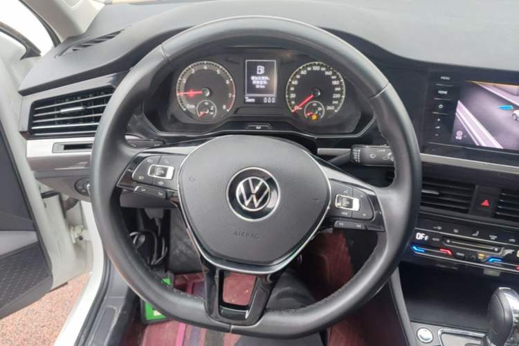 Used Volkswagen Bora 2021 1.5L Automatic Elite Smart Connect Edition Steering Wheel