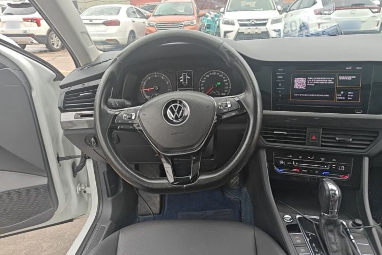 Used Volkswagen Bora 2021 1.5L Automatic Elite Smart Connect Edition Steering Wheel