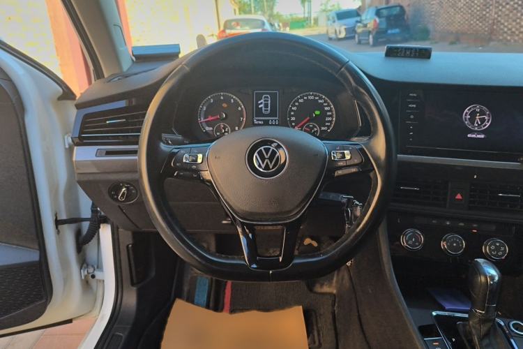 Used Volkswagen Bora 2021 1.5L Automatic Comfort Smart Connect Edition Steering Wheel