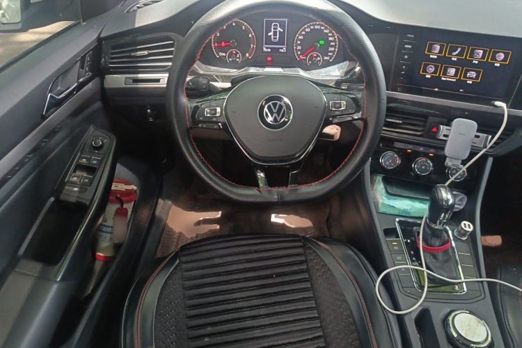 Used Volkswagen Bora 2021 1.5L Automatic Comfort Smart Connect Edition Steering Wheel