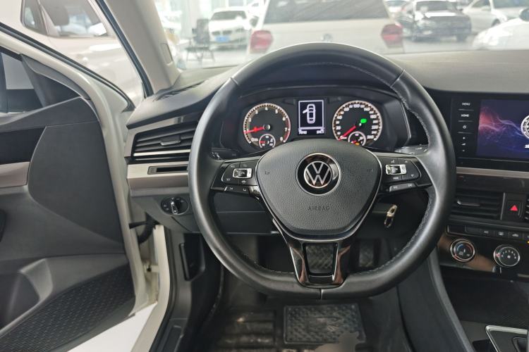 Used Volkswagen Bora 2021 1.5L Automatic Comfort Smart Connect Edition Steering Wheel