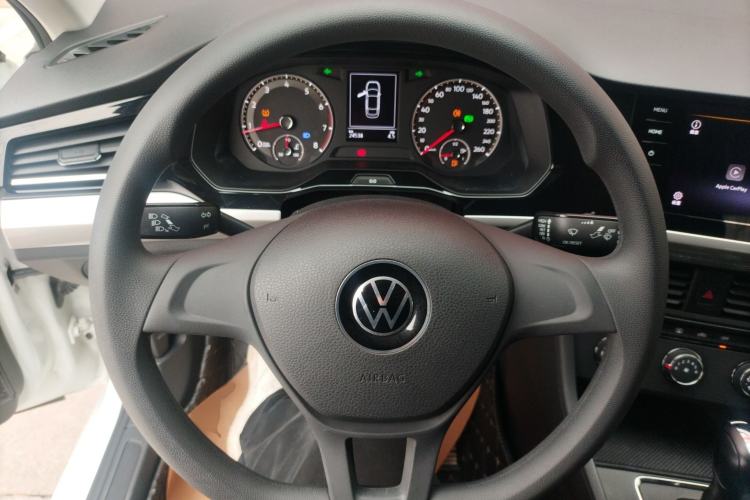 Used Volkswagen Bora 2021 1.5L Automatic Fashionable Smart Connectivity Version Steering Wheel