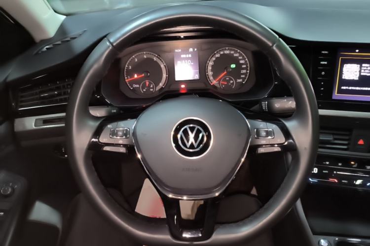 Used Volkswagen Bora 2021 200TSI DSG Elite Smart Connectivity Version Steering Wheel