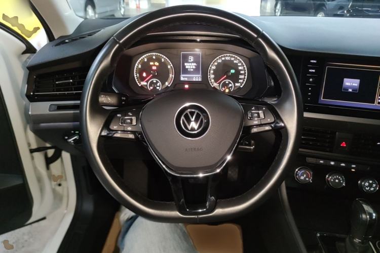 Used Volkswagen Bora 2021 1.5L Automatic Comfort Smart Connect Edition Steering Wheel