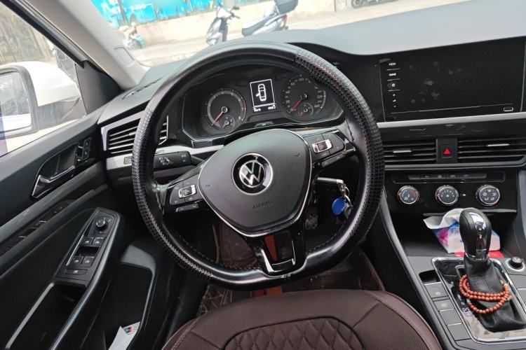 Used Volkswagen Bora 2021 1.5L Automatic Comfort Smart Connect Edition Steering Wheel