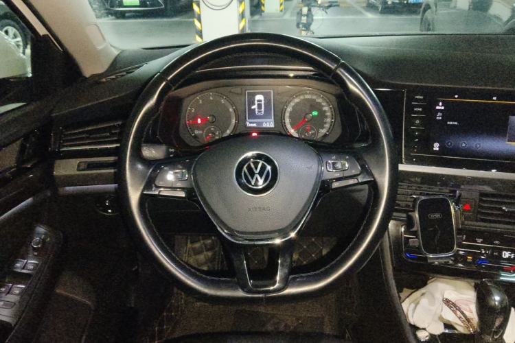 Used Volkswagen Bora 2021 1.5L Automatic Elite Smart Connect Edition Steering Wheel