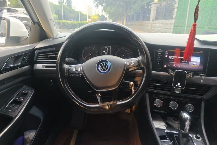 Used Volkswagen Bora 2021 1.5L Automatic Comfort Smart Connect Edition Steering Wheel