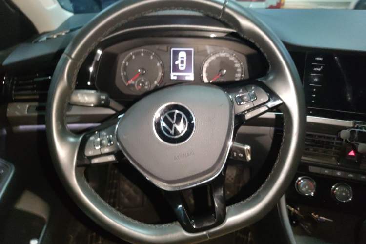 Used Volkswagen Bora 2021 1.5L Automatic Comfort Smart Connect Edition Steering Wheel