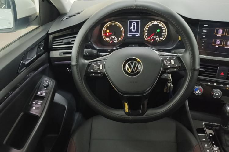 Used Volkswagen Bora 2021 1.5L Automatic Comfort Smart Connect Edition Steering Wheel