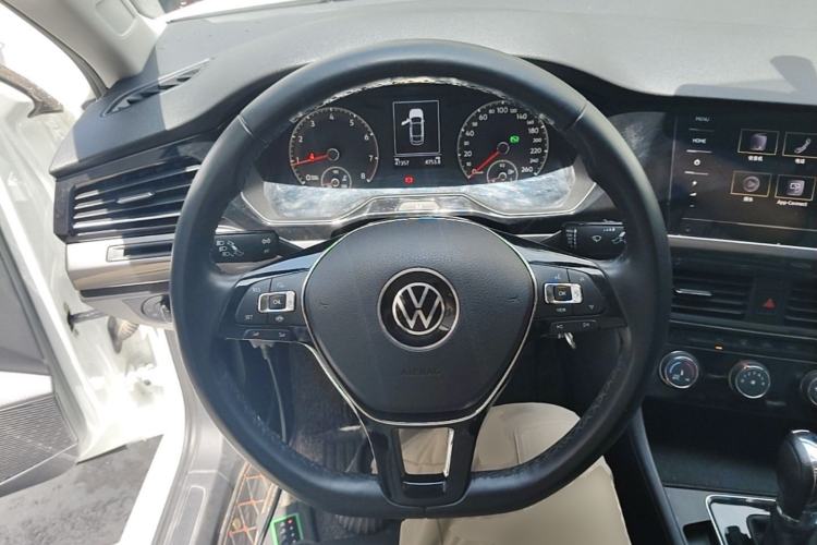 Used Volkswagen Bora 2021 1.5L Automatic Comfort Smart Connect Edition Steering Wheel