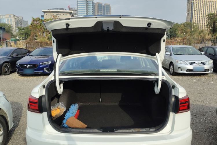 Used Volkswagen Bora 2021 1.5L Automatic Fashionable Smart Connectivity Version Trunk