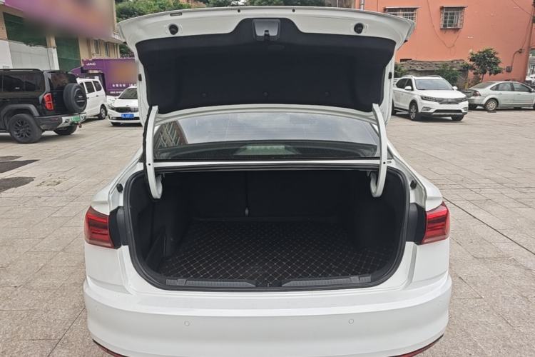 Used Volkswagen Bora 2021 1.5L Automatic Fashionable Smart Connectivity Version Trunk