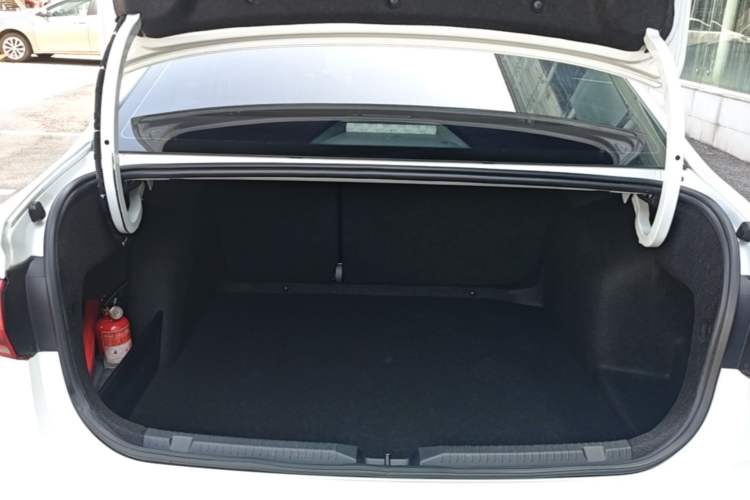 Used Volkswagen Bora 2021 1.5L Automatic Fashionable Smart Connectivity Version Trunk
