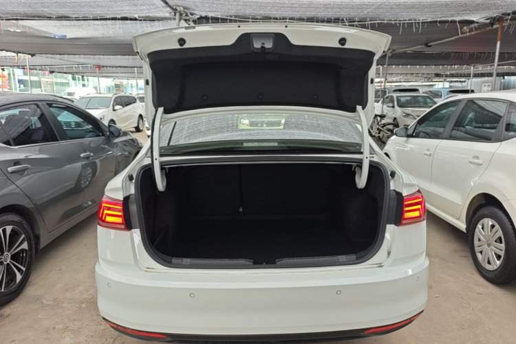 Used Volkswagen Bora 2021 1.5L Automatic Fashionable Smart Connectivity Version Trunk
