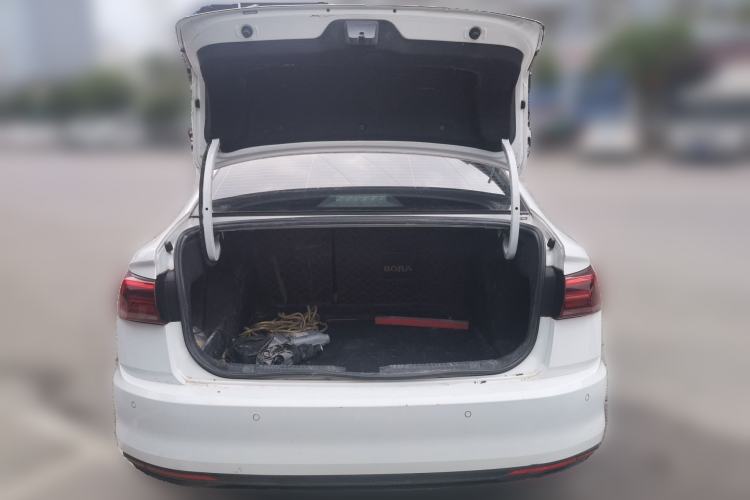 Used Volkswagen Bora 2021 1.5L Automatic Fashionable Smart Connectivity Version Trunk