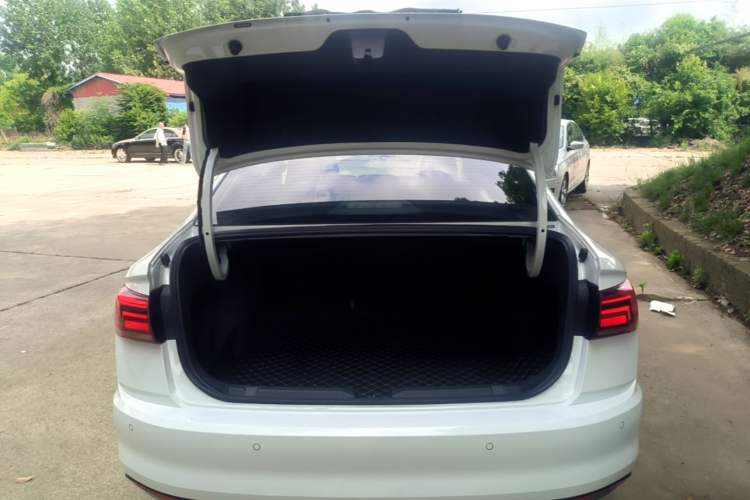 Used Volkswagen Bora 2021 280TSI DSG Elite Smart Connectivity Version Trunk