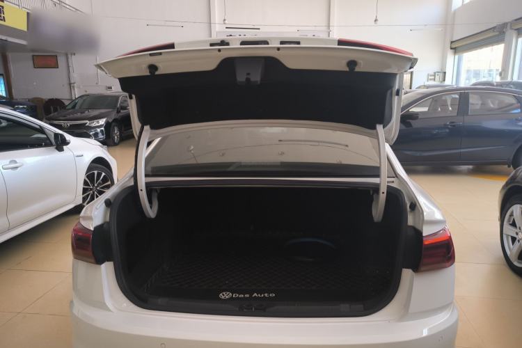 Used Volkswagen Bora 2021 1.5L Automatic Comfort Smart Connect Edition Trunk