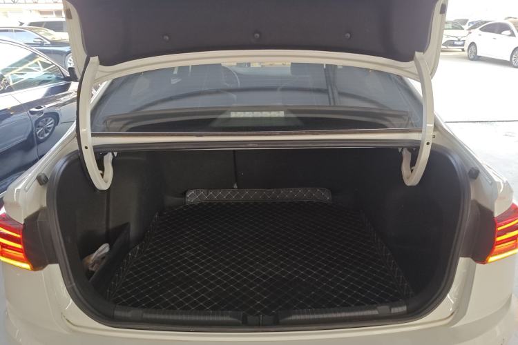 Used Volkswagen Bora 2021 1.5L Automatic Elite Smart Connect Edition Trunk