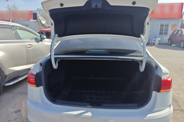 Used Volkswagen Bora 2021 1.5L Automatic Fashionable Smart Connectivity Version Trunk